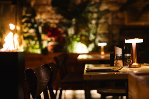 Salut Bar and Grill Venue (2)